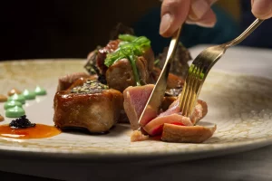 Plato de carne del restaurante Zinco Zentido en Talavera de la Reina