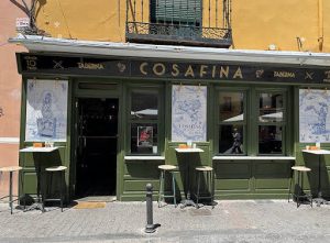 Exterior de Cosafina en Talavera de la Reina