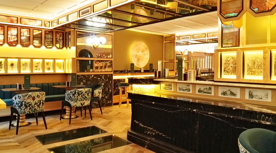 Interior del bar Jauja en Talavera de la Reina