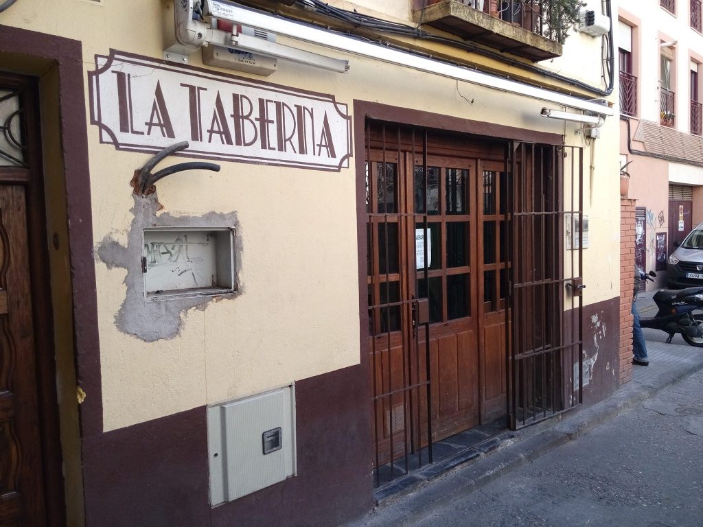 Exterior de la Taberna de Miguel en Talavera de la Reina