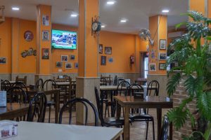 Interior del bar Nuevo Valencia en Talavera de la Reina